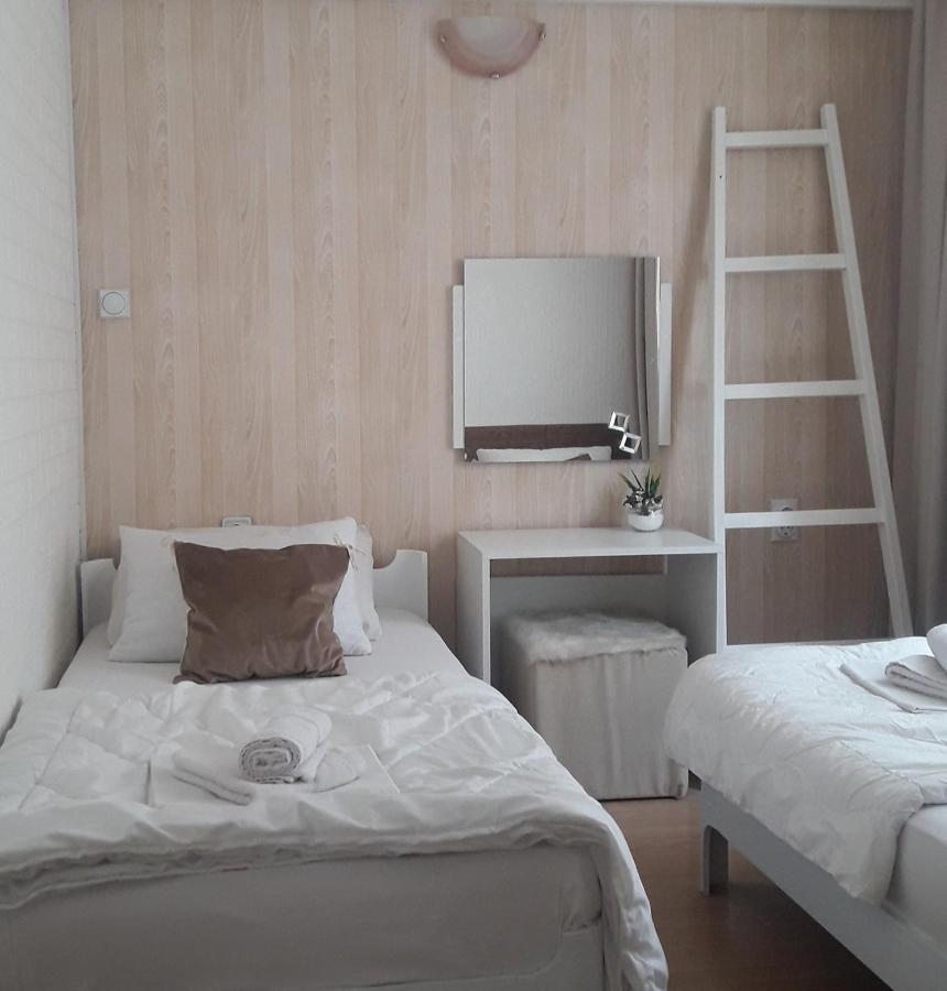 Apartmani Ni Dış mekan fotoğraf